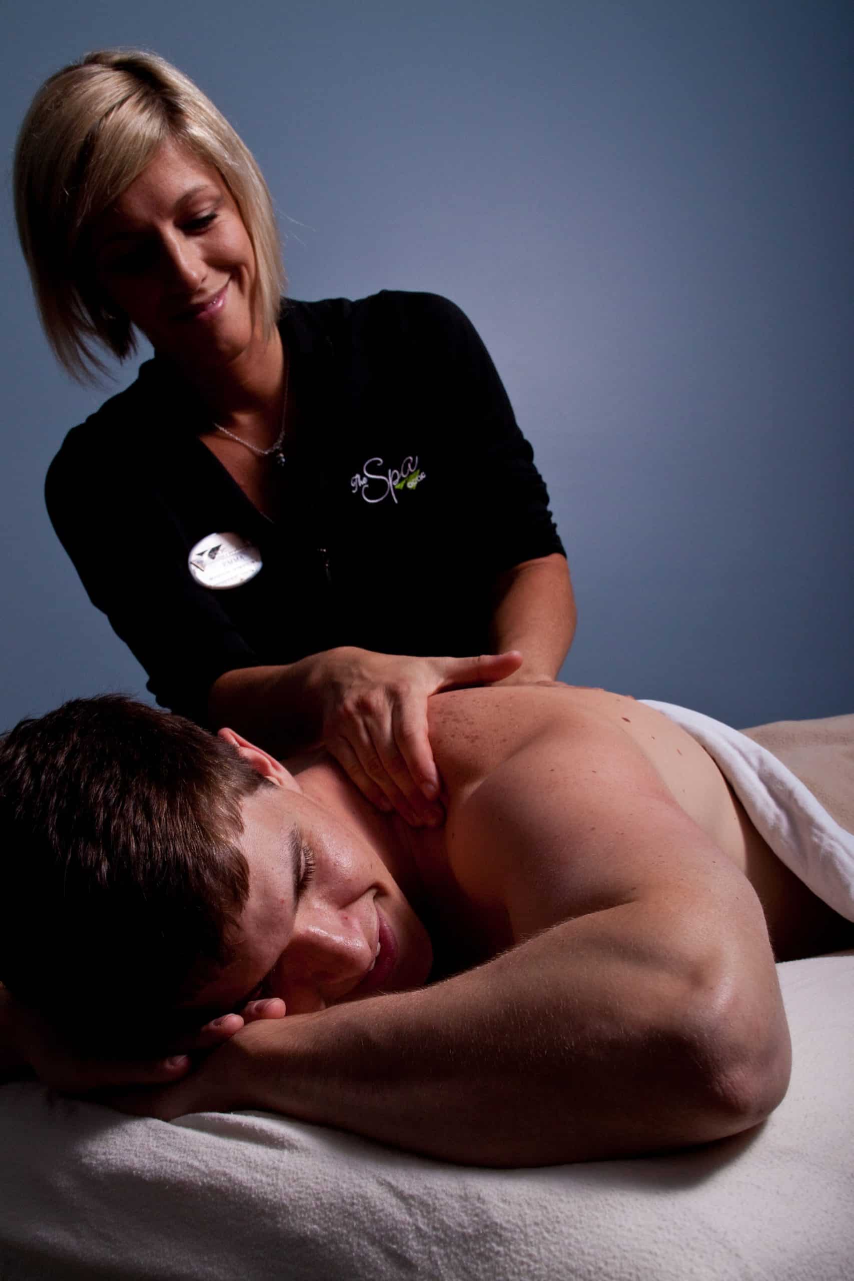 Physiology and Benefits of Massage | ACAC Fitness & Wellness